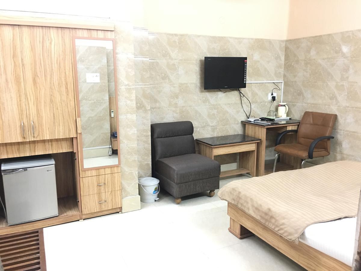 Nalanda Hotel Джамшедпур Екстериор снимка